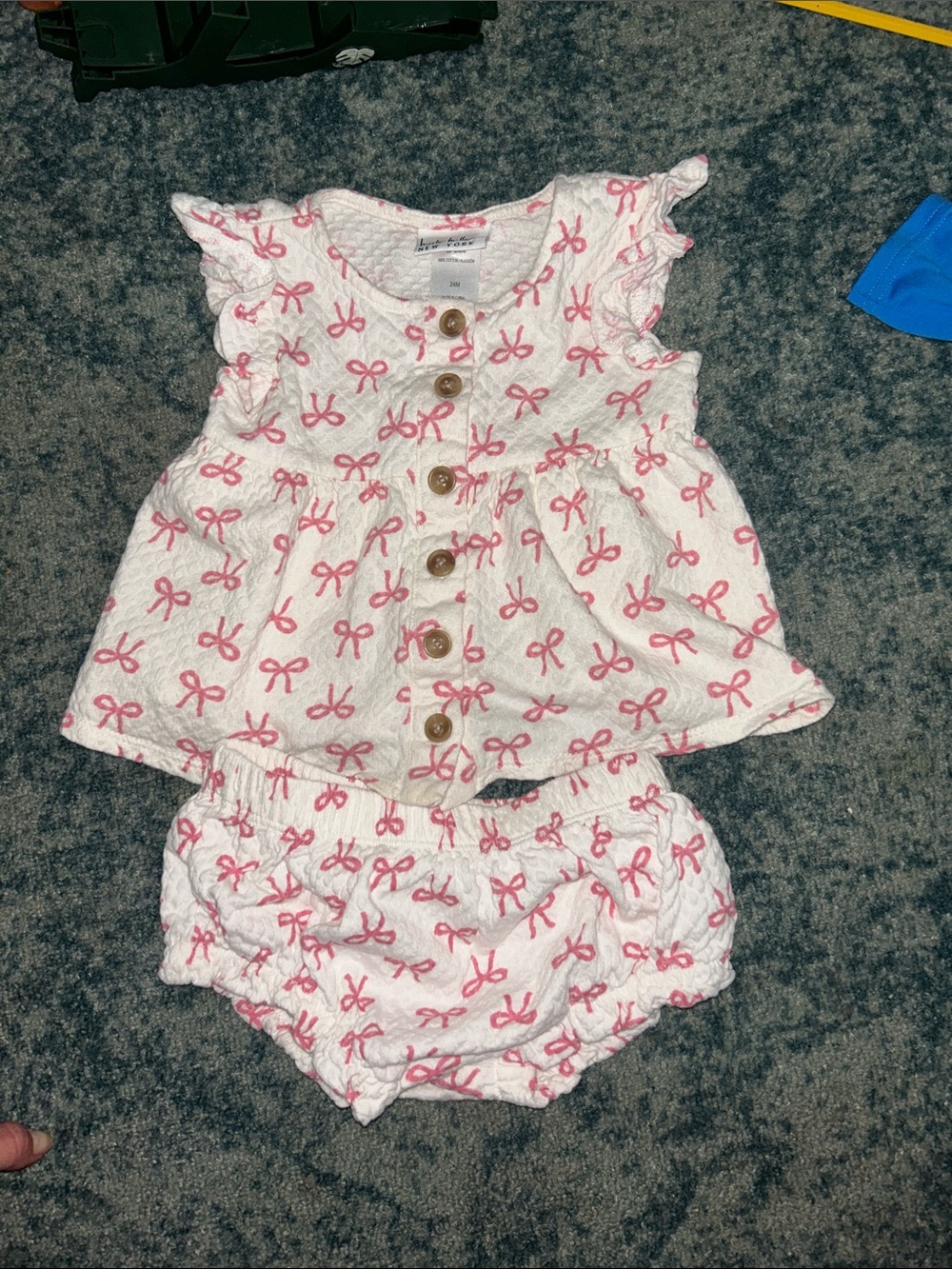 Nicole Miller White Baby Matching Set with Pink Bow Print